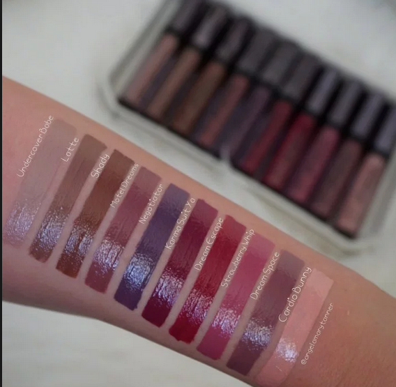 NYX Slip Tease Full Color Lip Lacquer - Shopping District