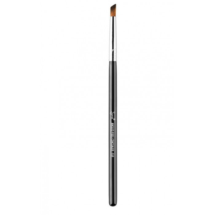 Sigma F69 - Angled Pixel Concealer™ Brush - Shopping District